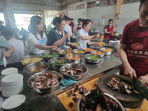 成都代耳朵餐飲管理 深耕本地，創新引領酒店餐飲新篇章